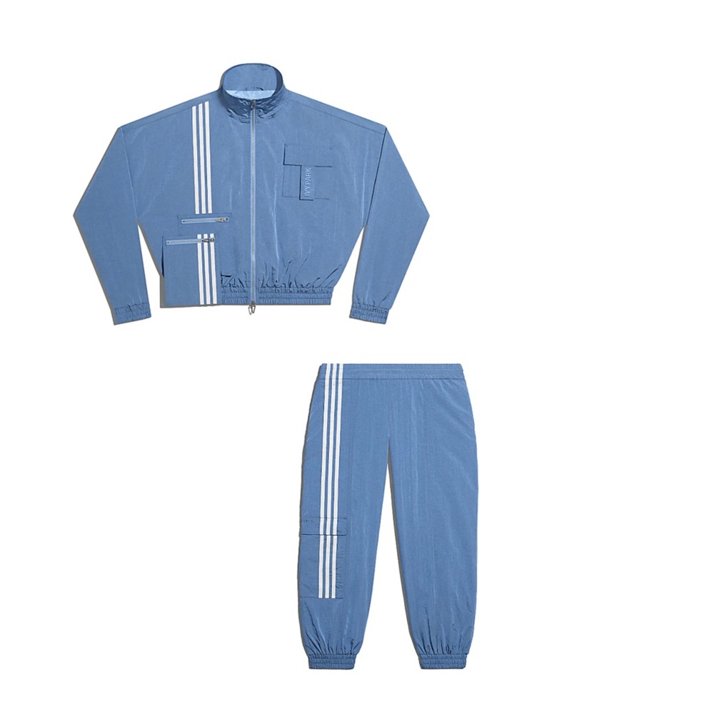 IVY PARK ALL-GENDER TRACKSUIT 🔥🔥🔥 A.G. SIZE SMALL *SOLD OUT*